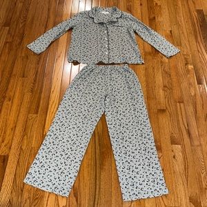 KAREN NEUBURGER PJS